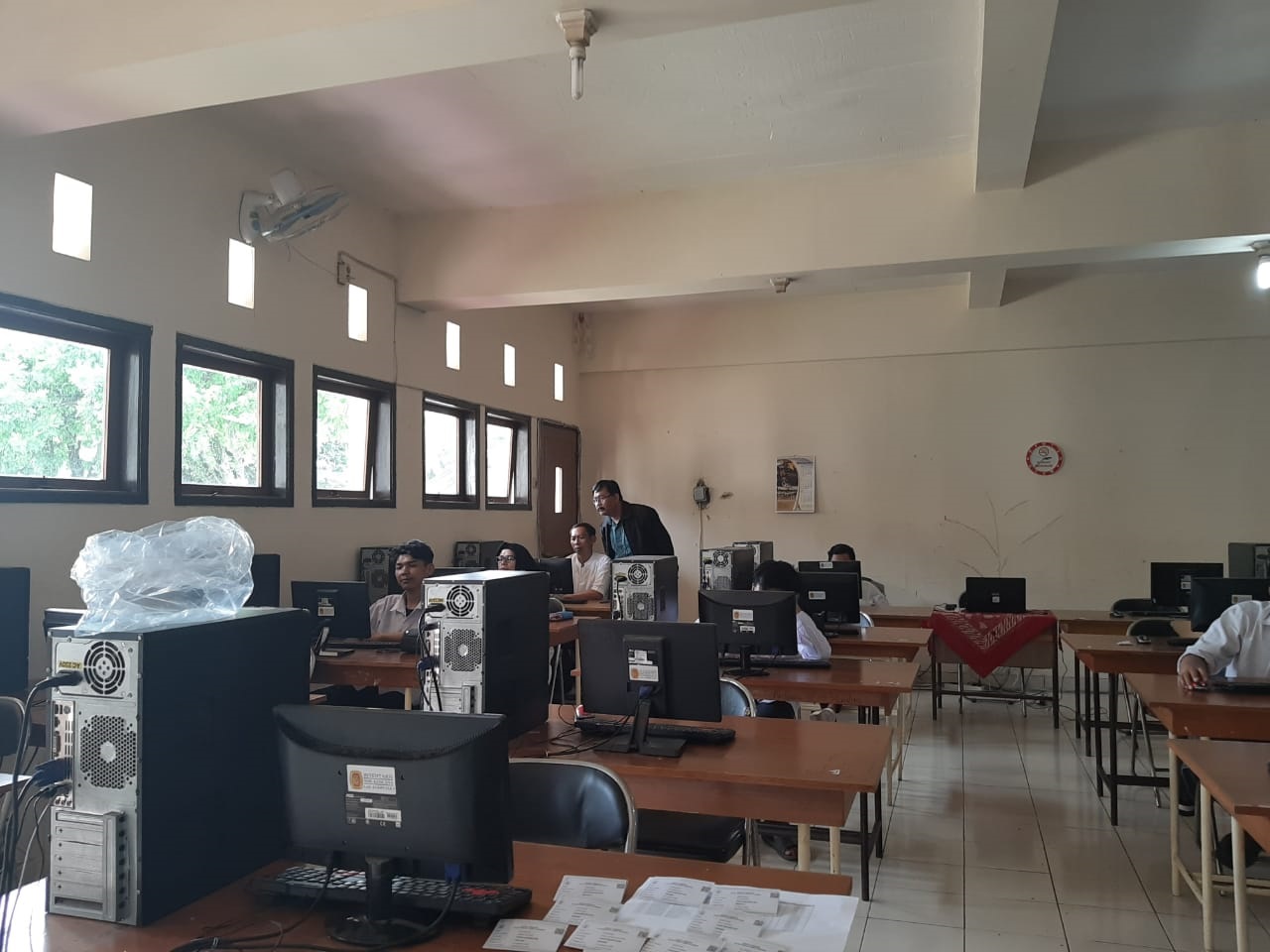 Kegiatan sedang dan pasca Ujian Simulasi UNBK PKBM BSA